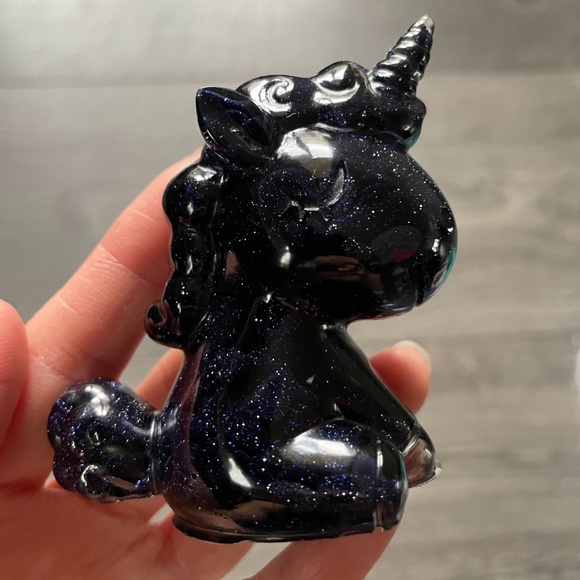 Healing Crystals Unicorn - Picture 6 of 7